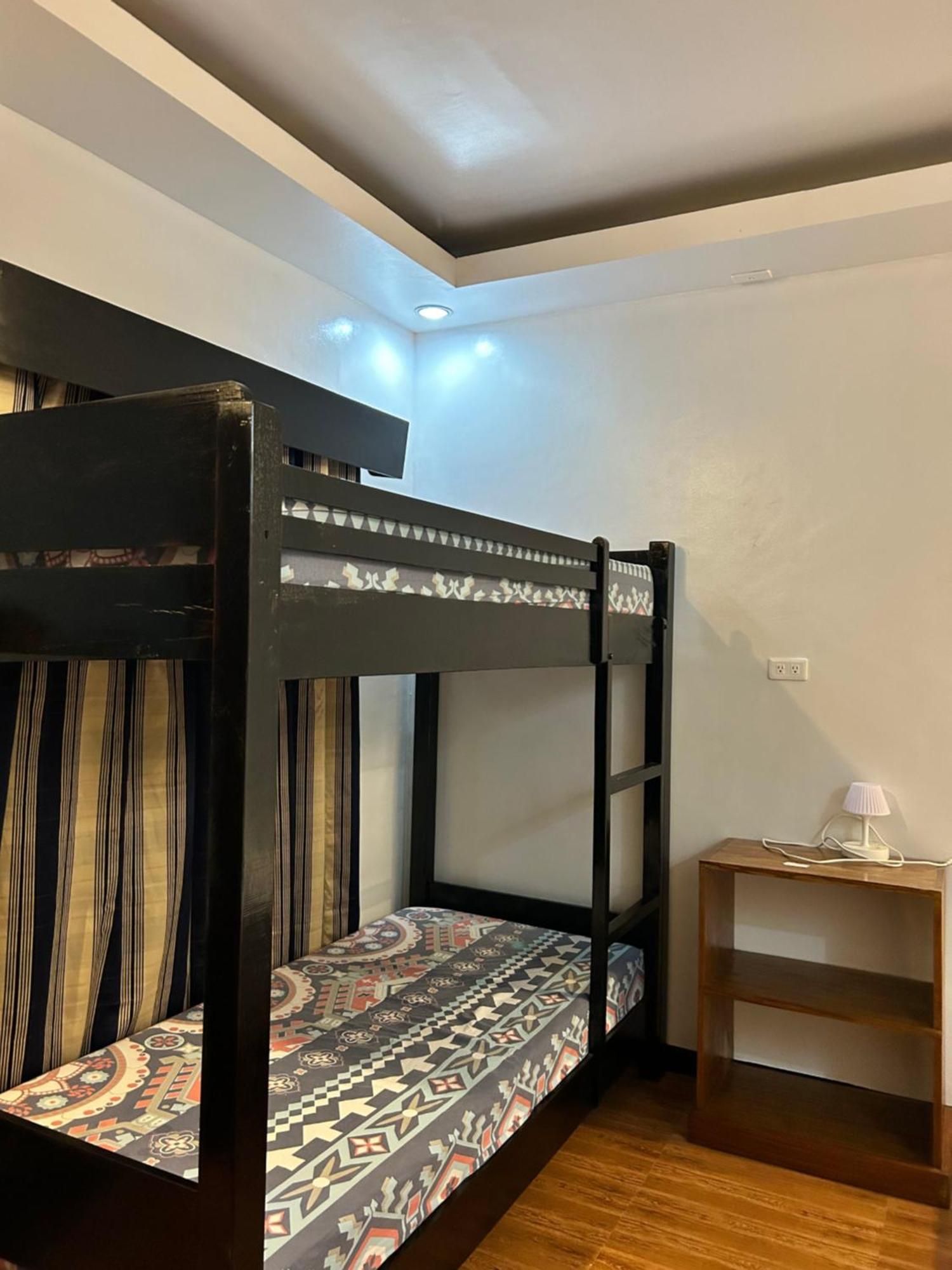 bahay-panuluyan Seaslugs Travellers