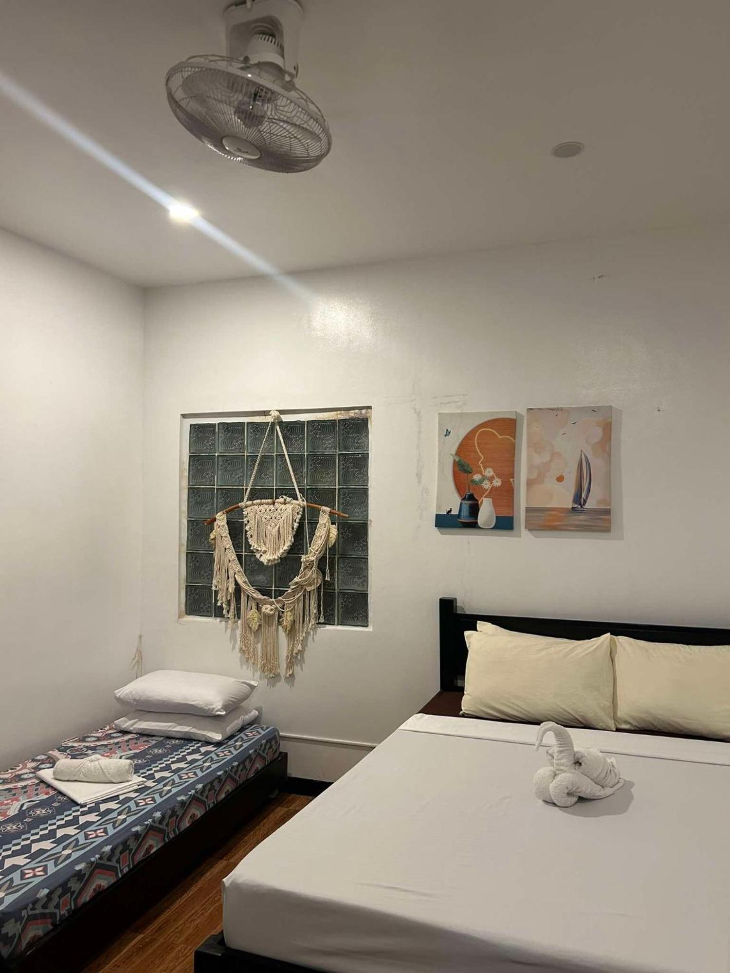 Seaslugs Travellers bahay-panuluyan El Nido